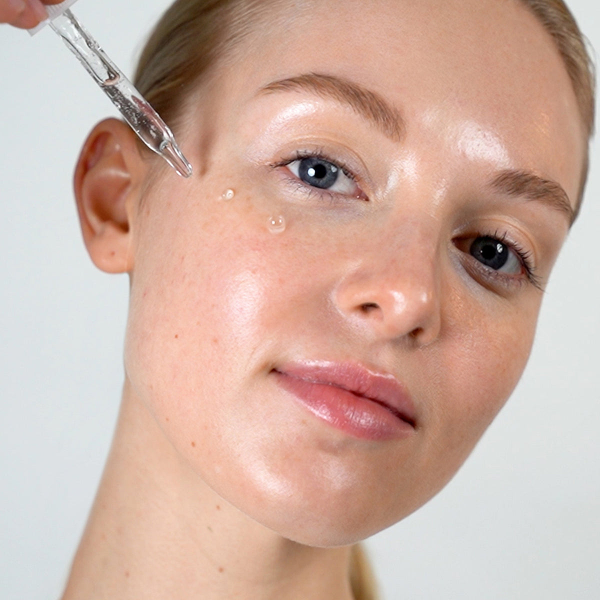 Clarifying Serum with Azelaic Acid